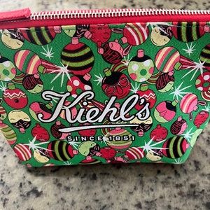 KIEHL’S LIMITED EDITION COSMETIC BAG